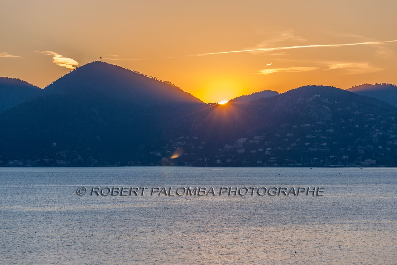 L'Estérel vu de l'Hôtel Radisson Blu 1835