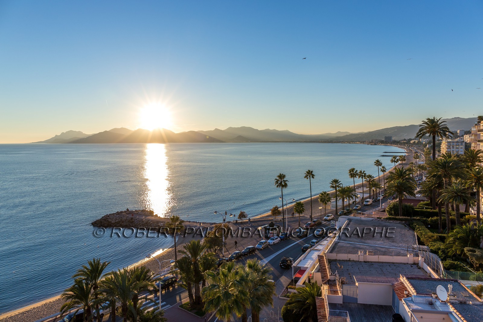 Cannes vue de l'Hôtel Radisson Blu 1835