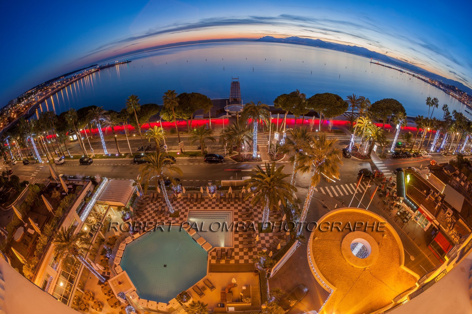 Cannes vue de l'Hôtel Martinez