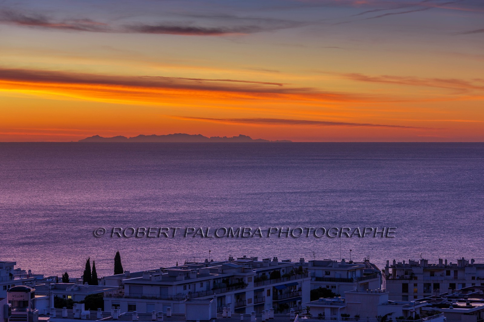 La Corse vue de Nice