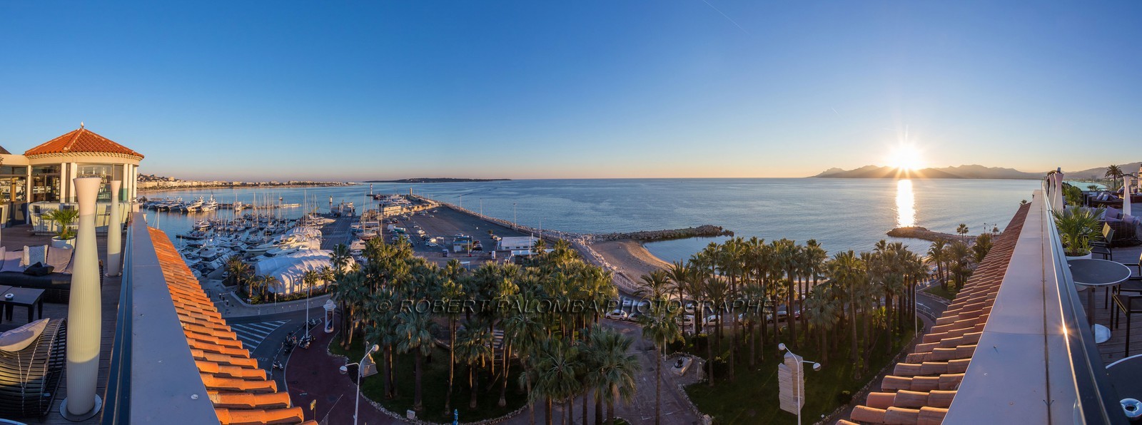 Cannes vue de l'Hôtel Radisson Blu 1835
