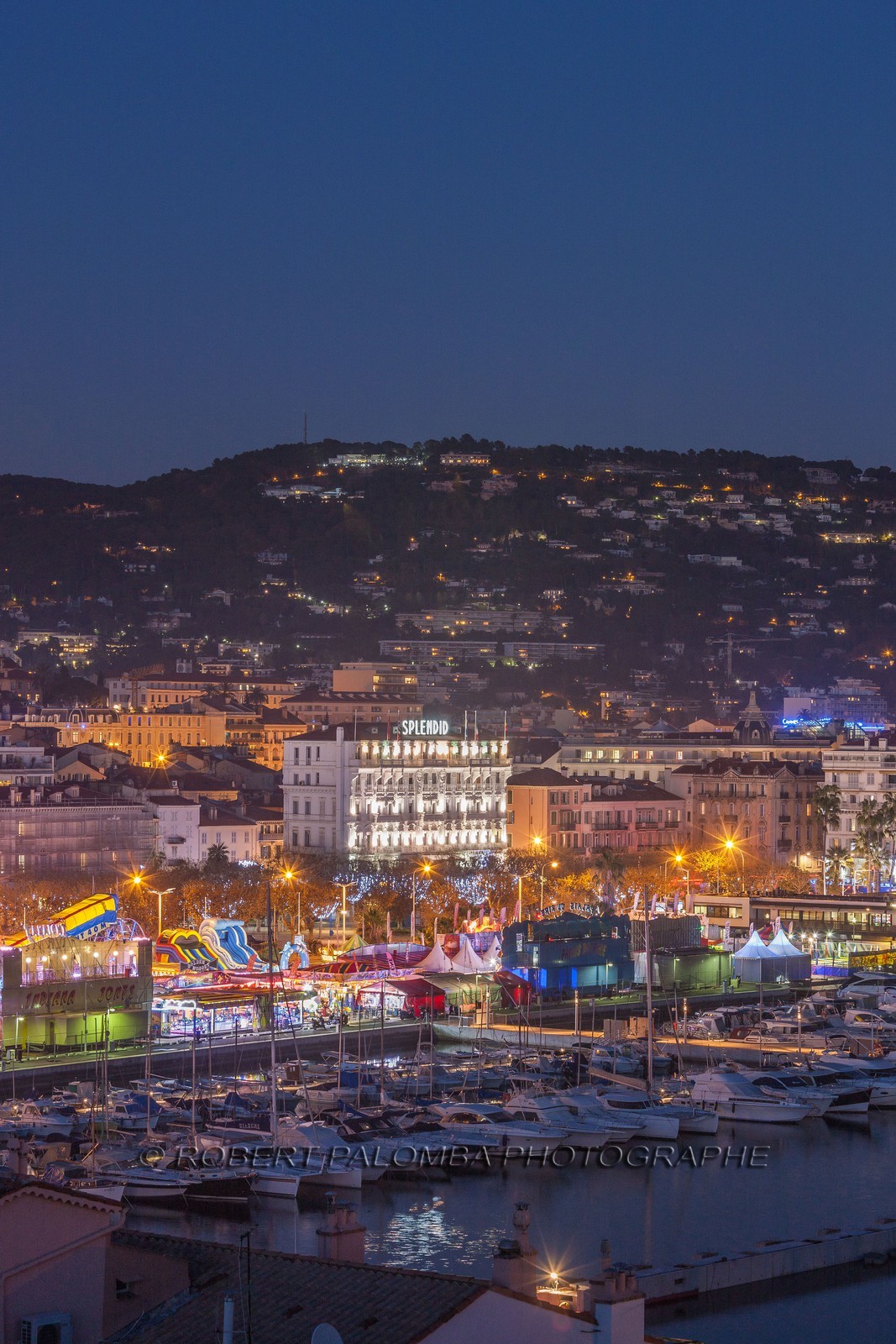Cannes vue de l'Hôtel Radisson Blu 1835