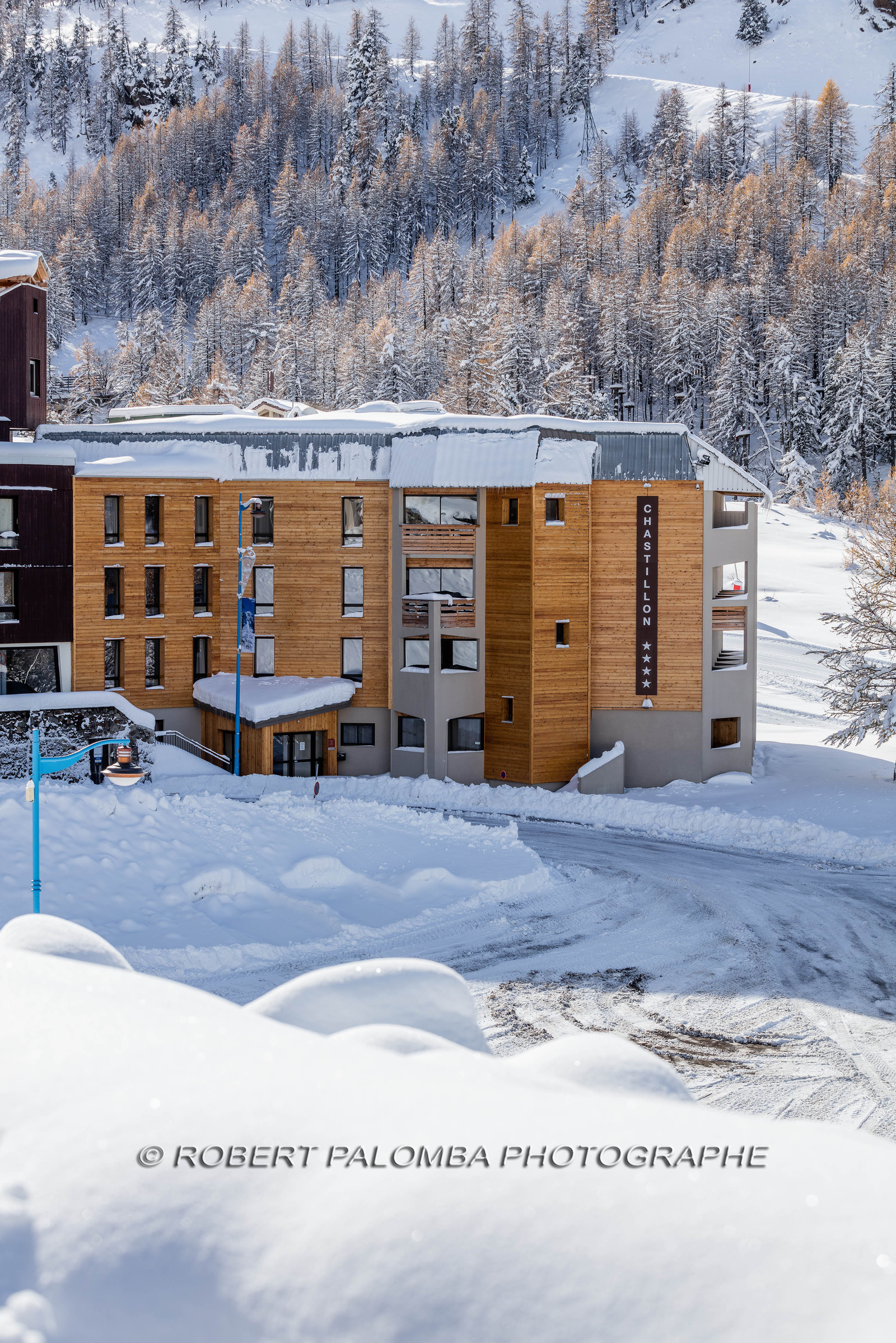 Isola 2000