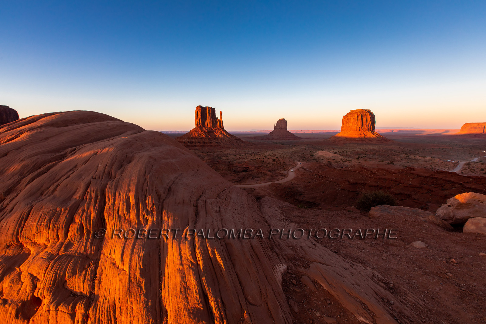 Coucher de soleil sur Monument Valley