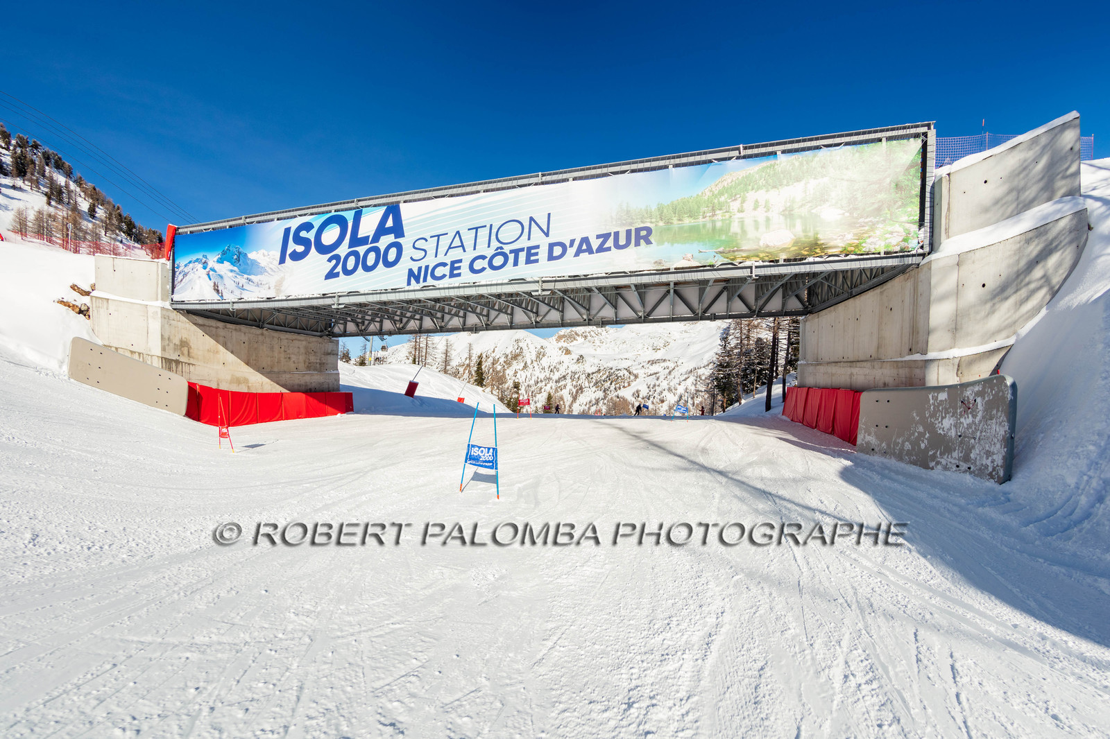 Isola 2000