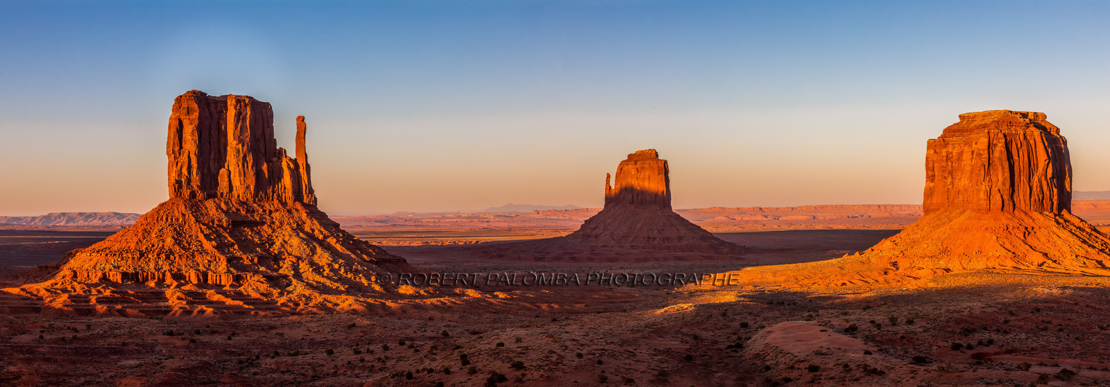 Coucher de soleil sur Monument Valley
