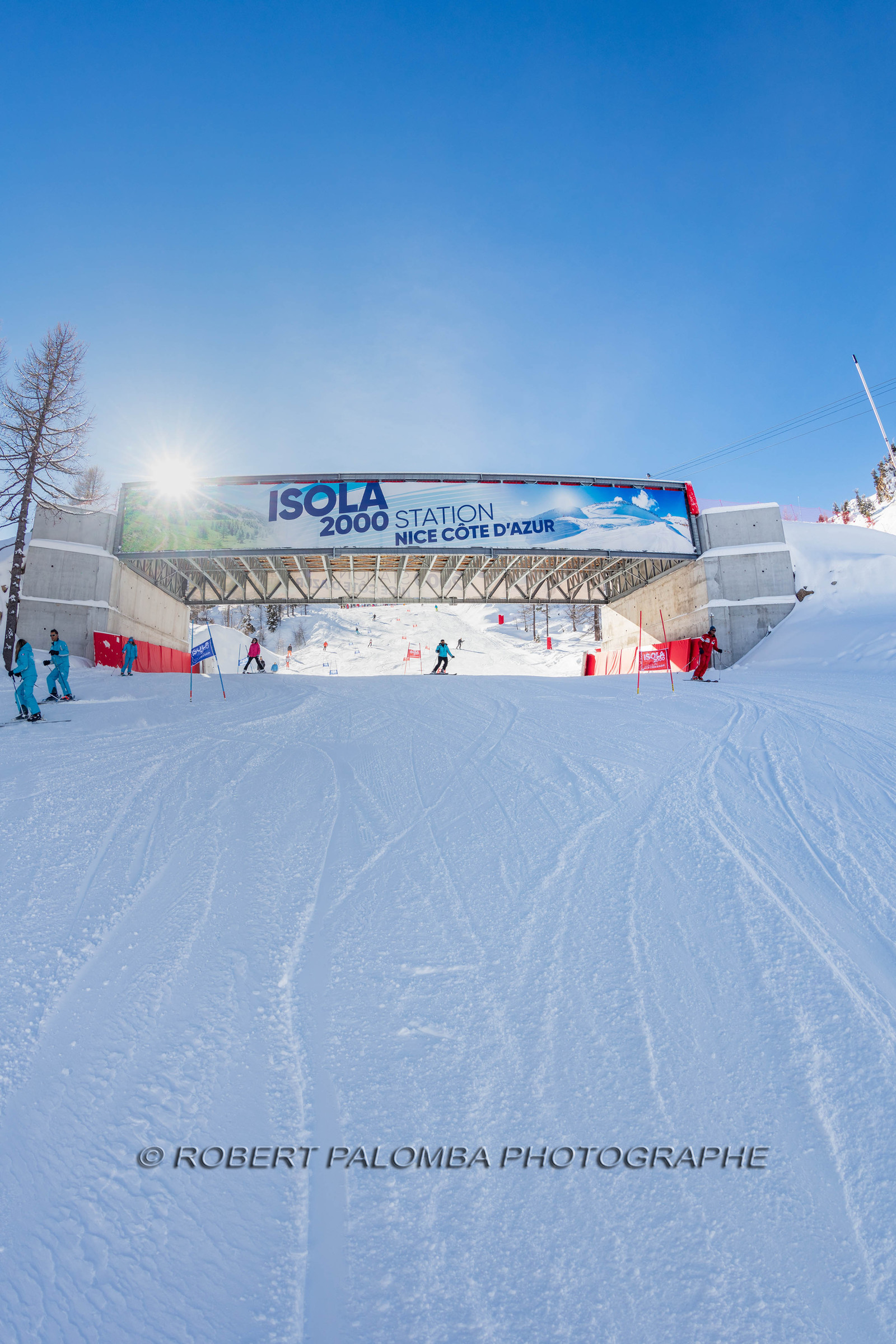 Isola 2000