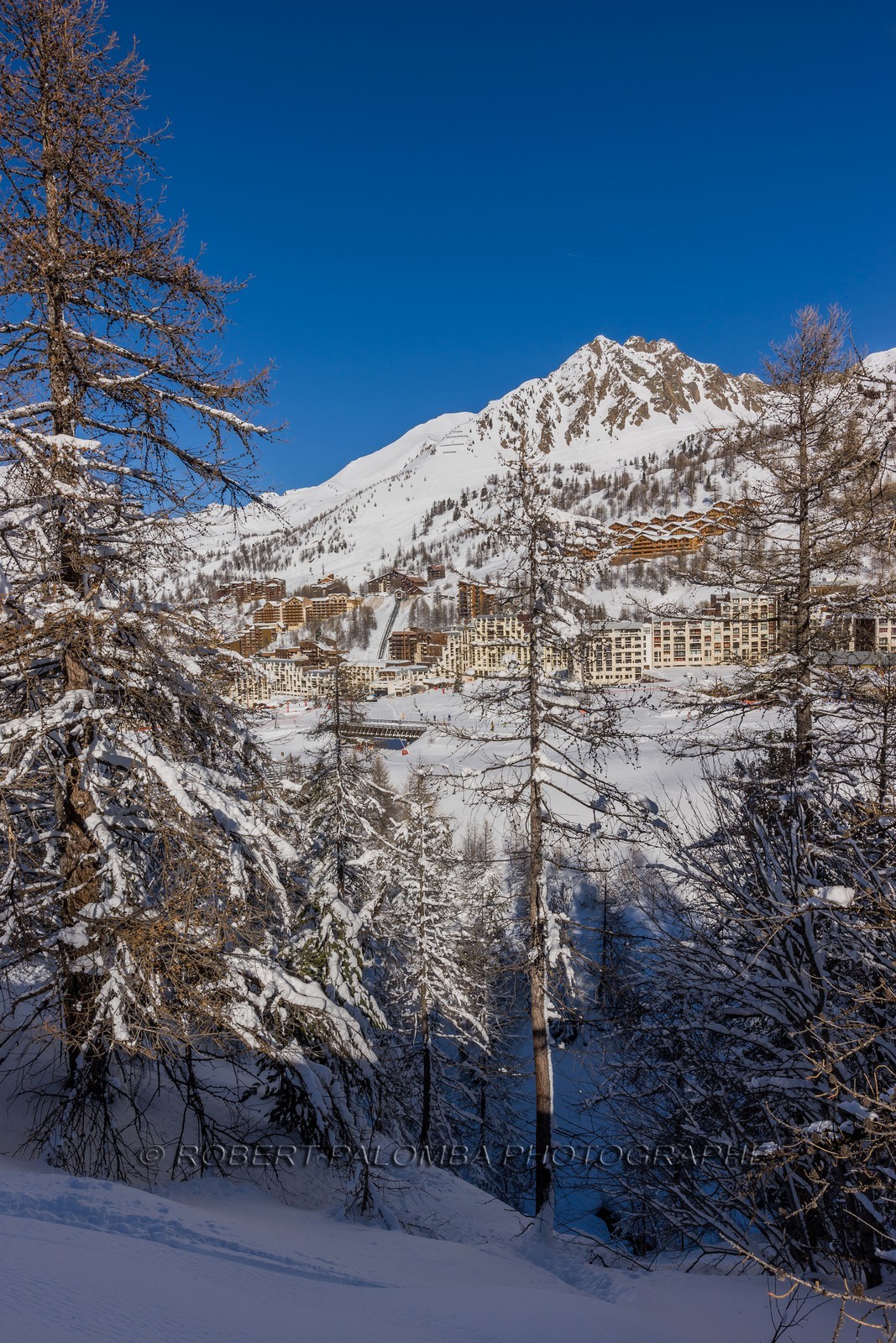 Isola 2000