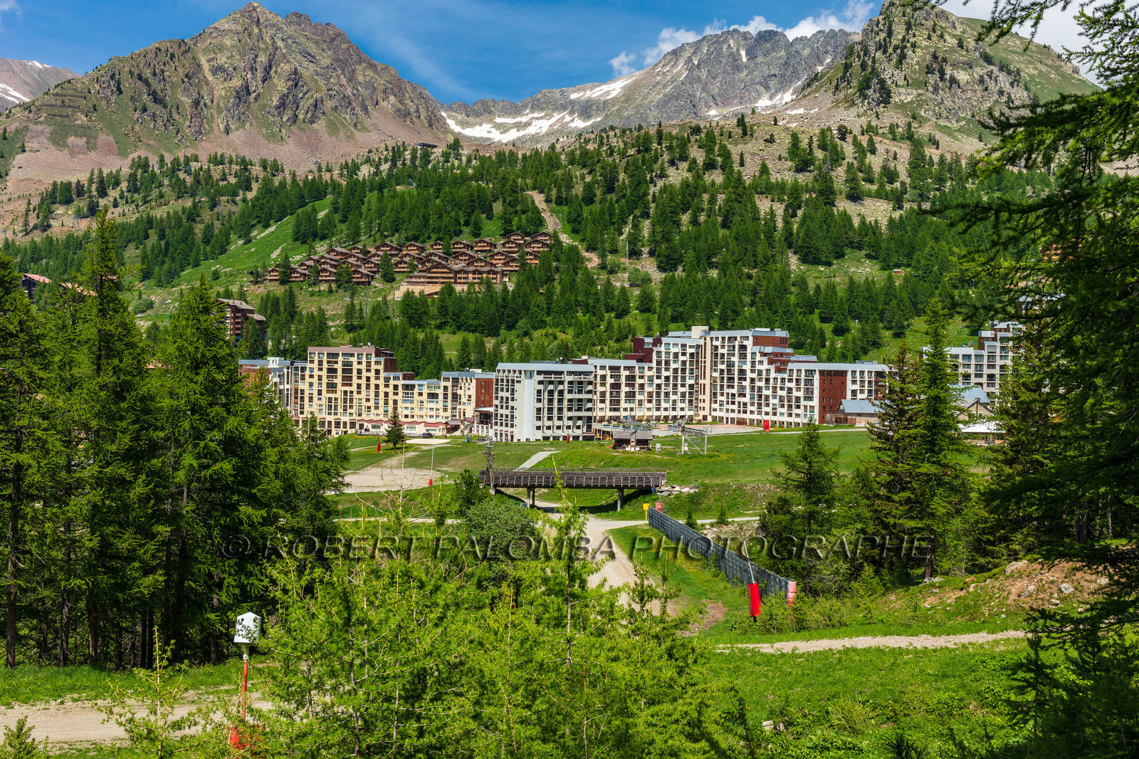Isola 2000