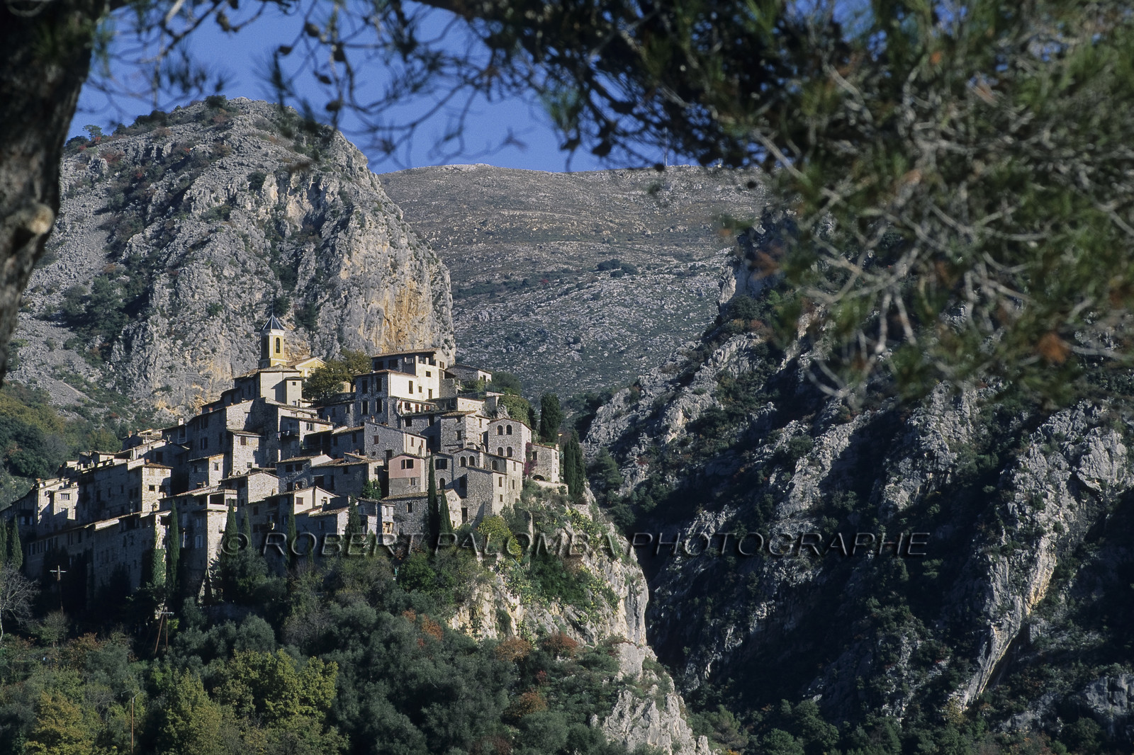 Peillon