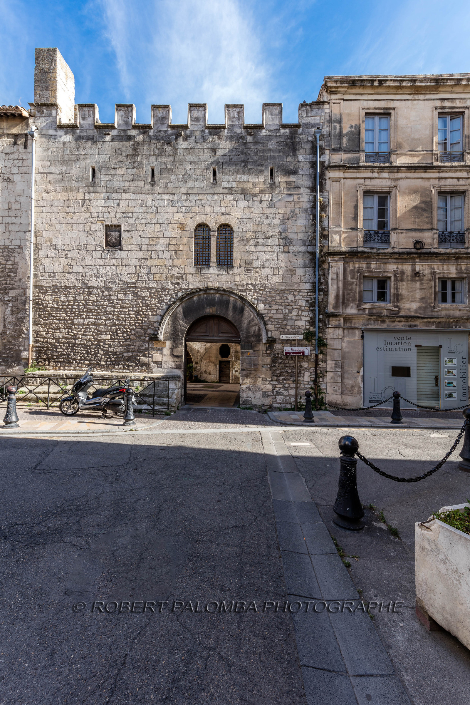 Arles