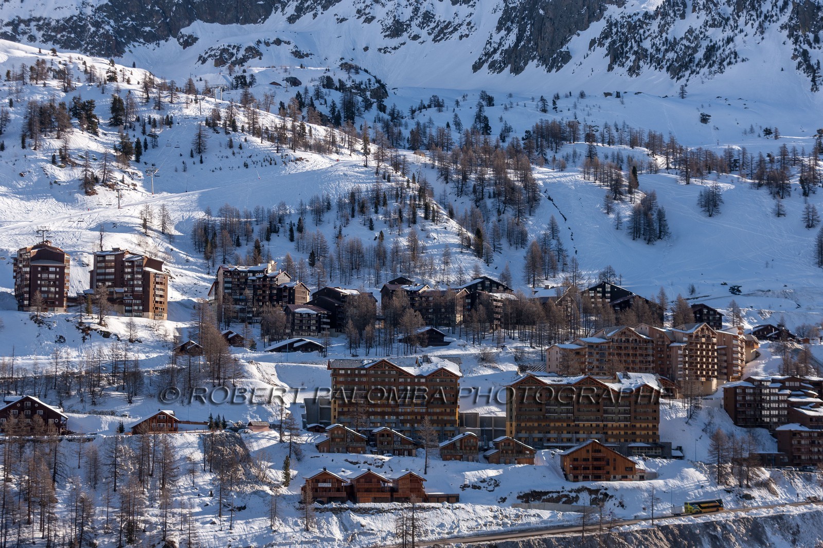 Isola 2000