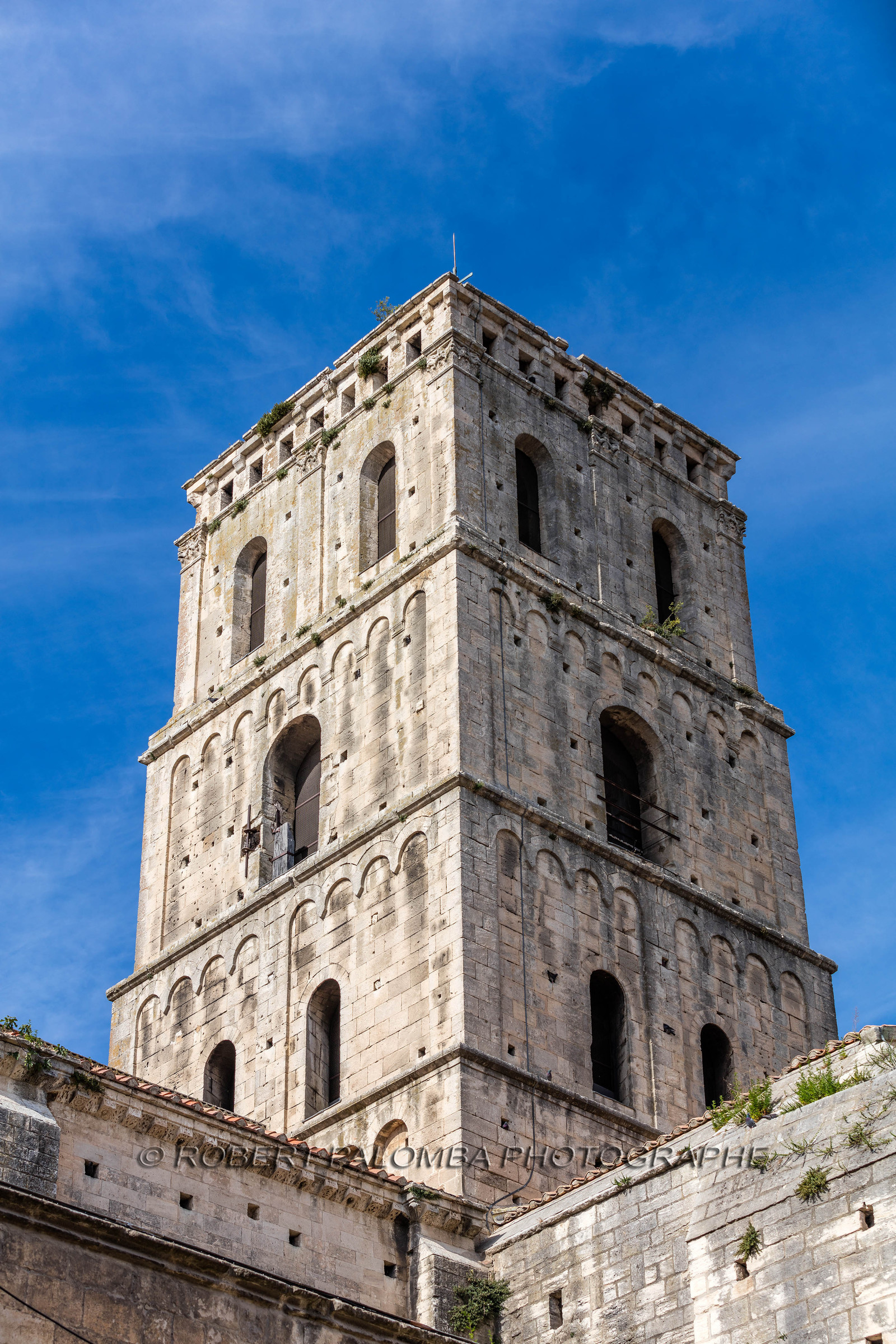 Arles